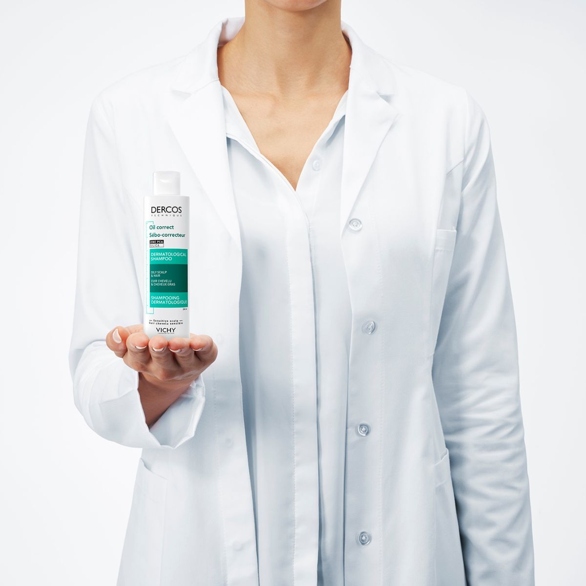 VICHY DERCOS šampon za regulaciju masnoće vlasišta